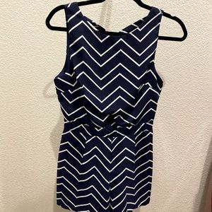 Tie back romper with pockets